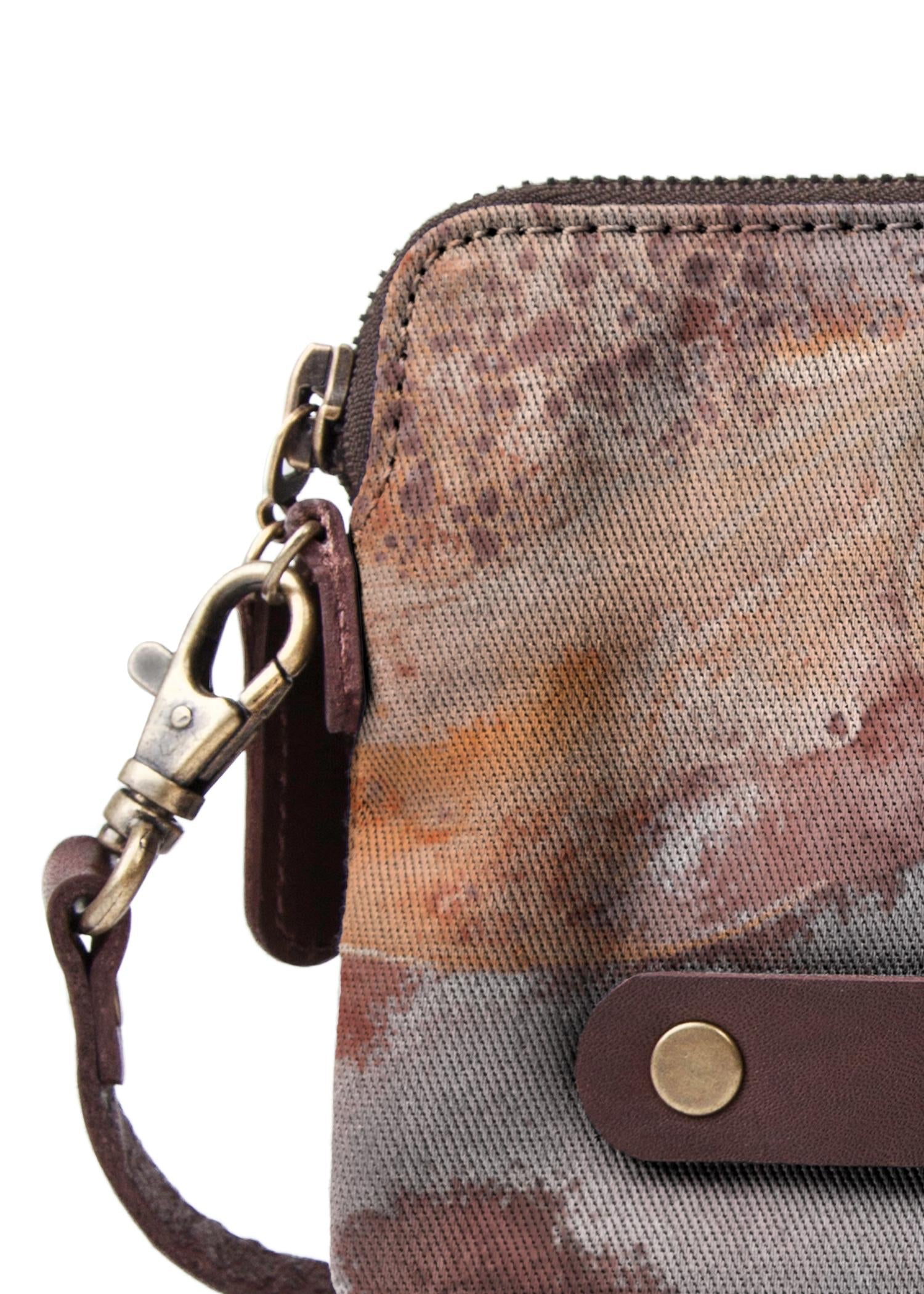 LumaVex - marble Clutch