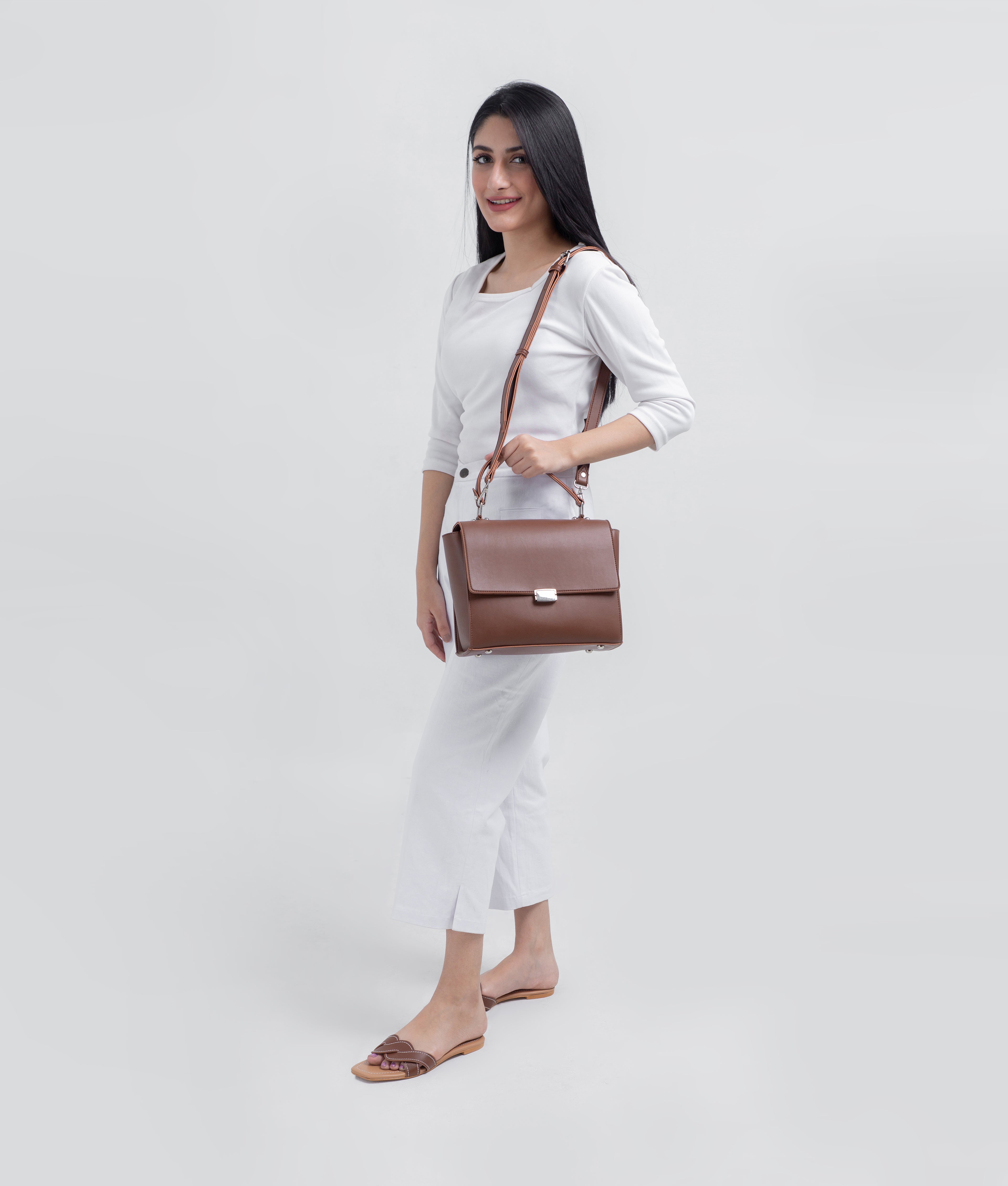LumaVex - Brown mini messenger bag