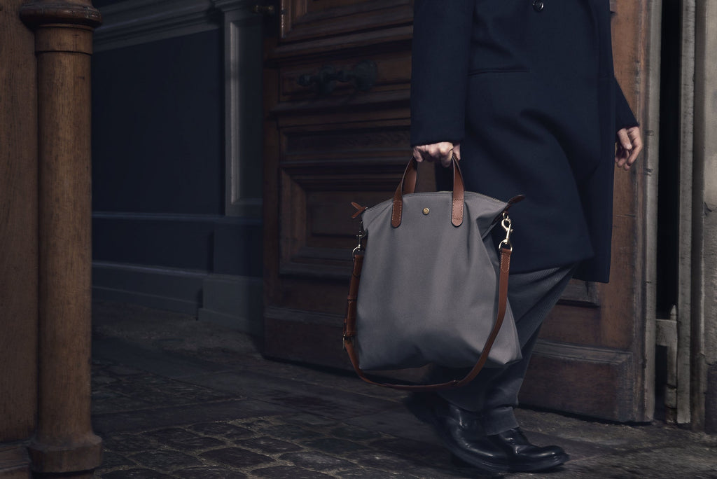LumaVex - Shopper Navy/Dark Brown