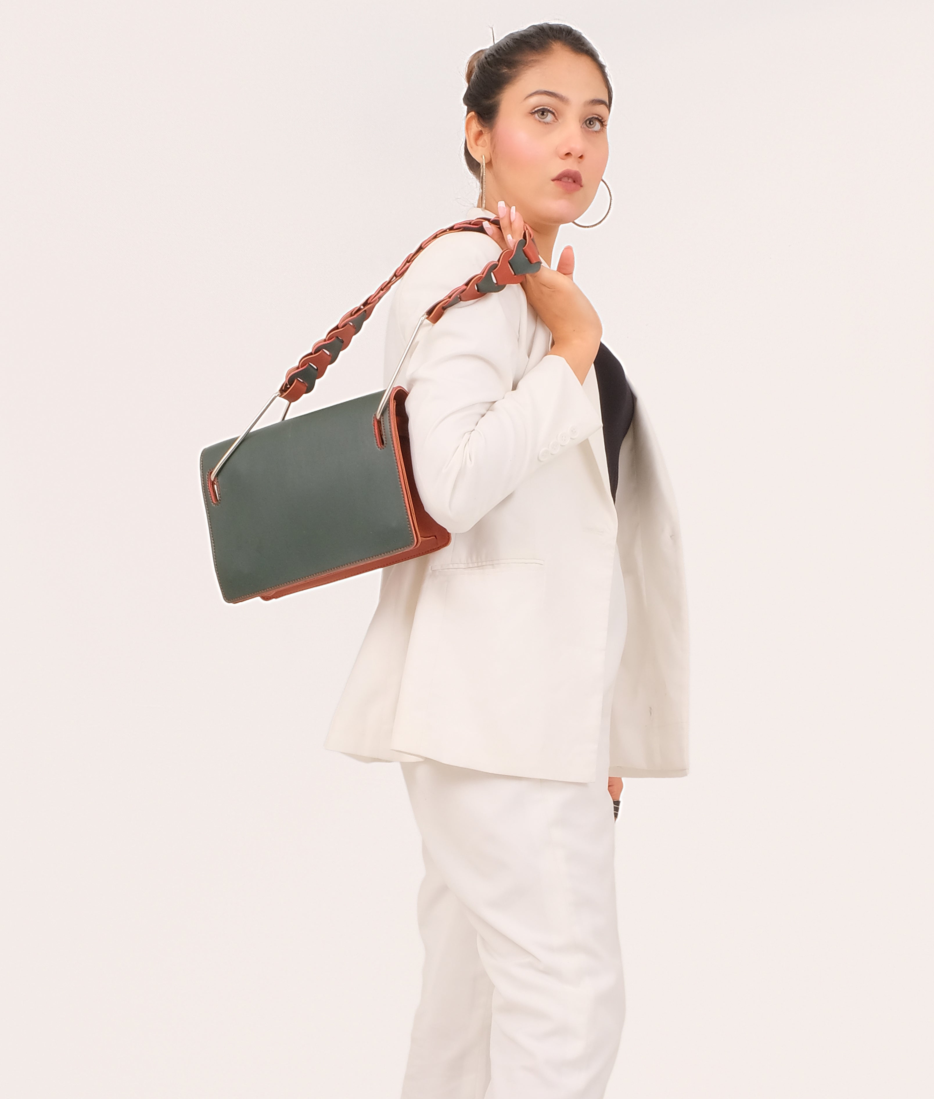 LumaVex - Army green loop strap shoulder bag