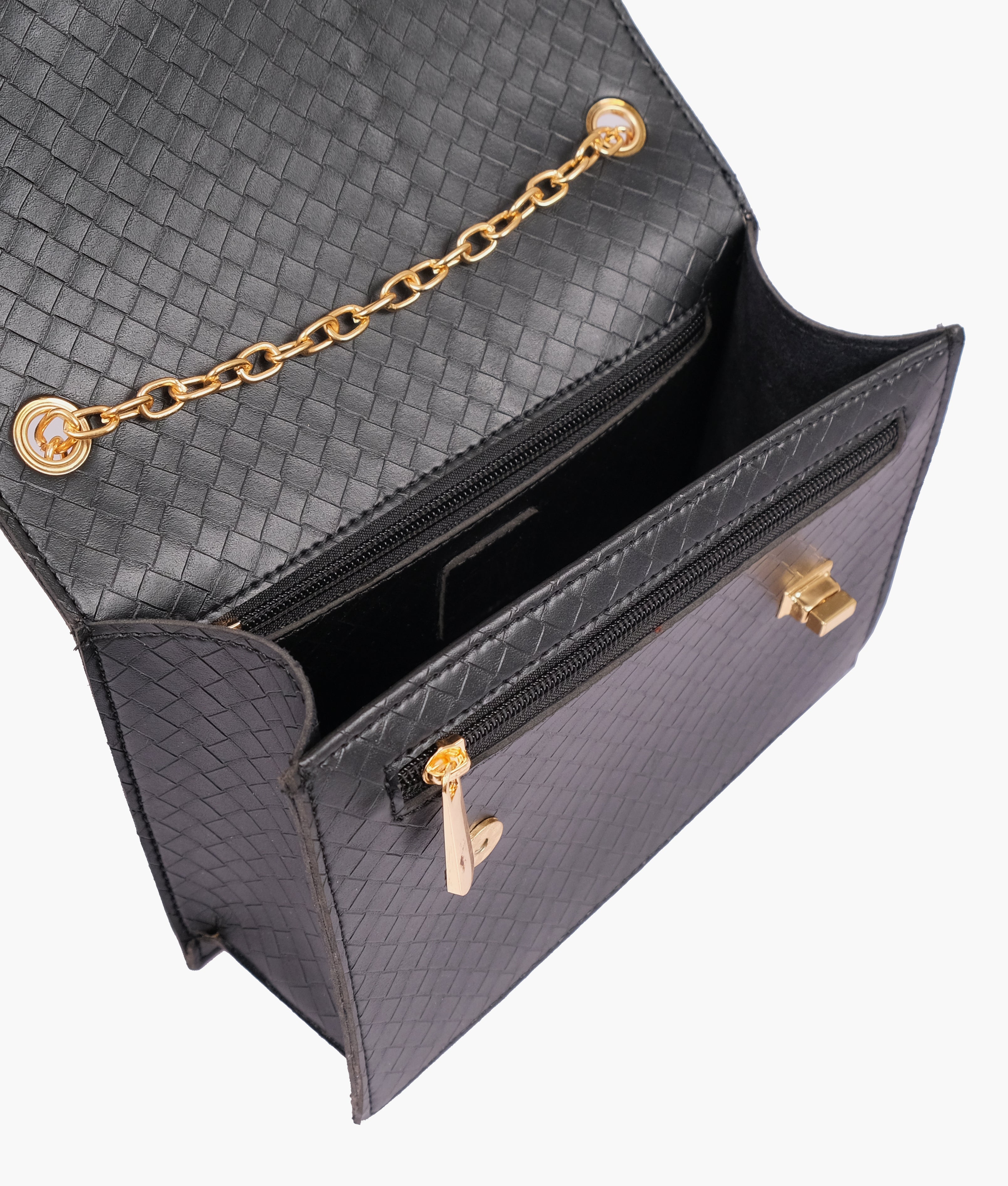 LumaVex - Black weaved chain shoulder bag with twist lock
