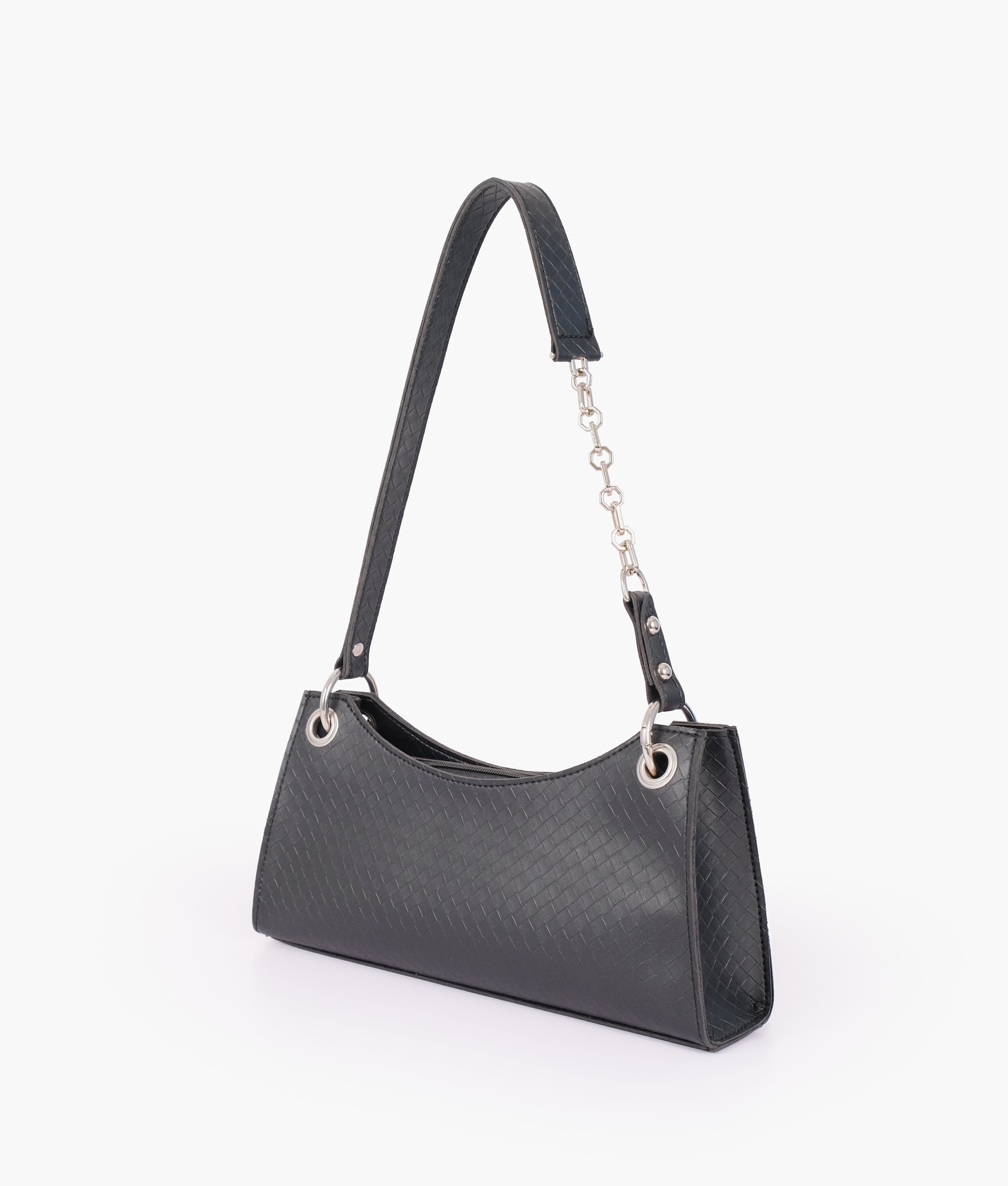 LumaVex - Black weaved elongated chain handle purse