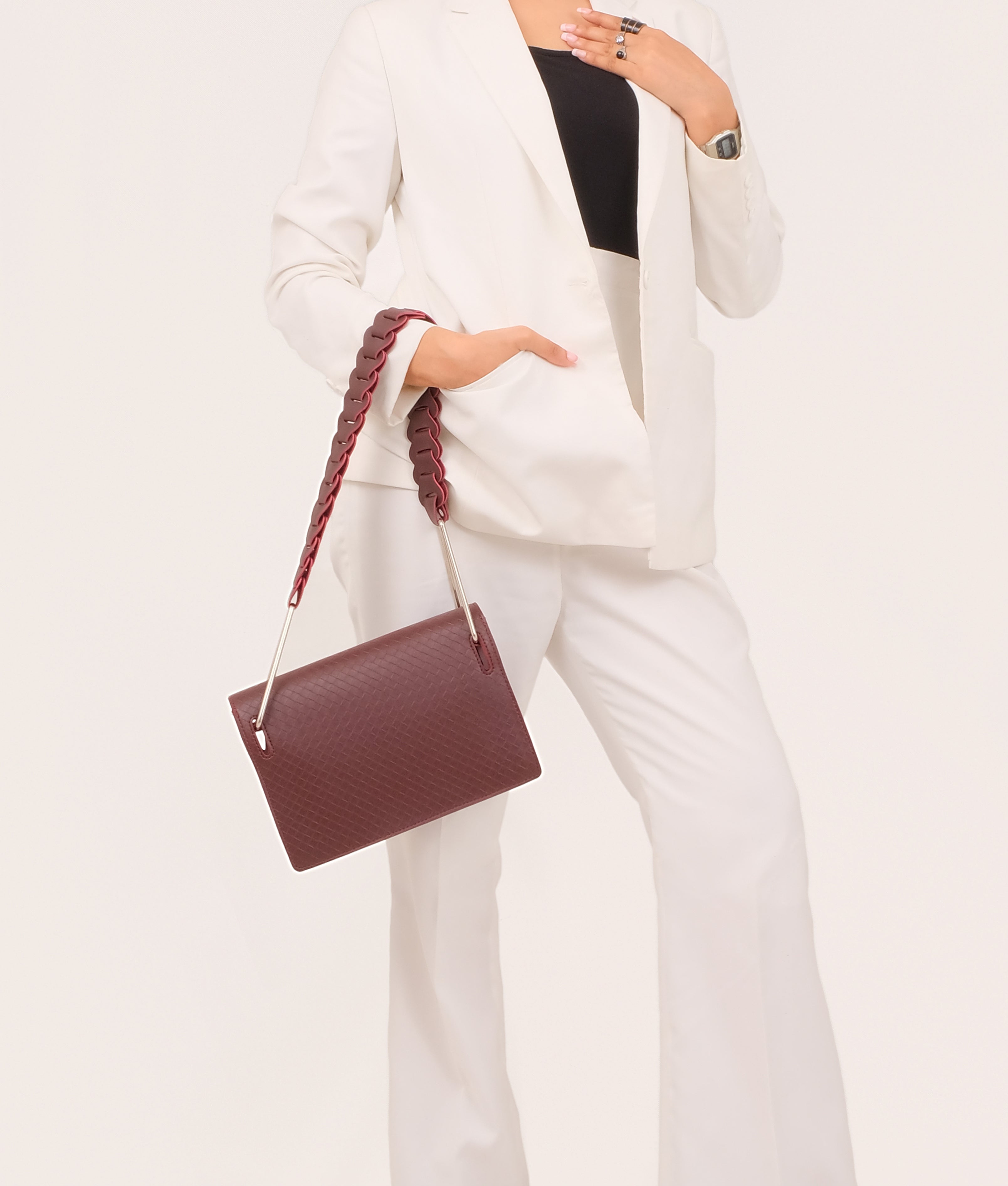 LumaVex - Burgundy loop strap shoulder bag