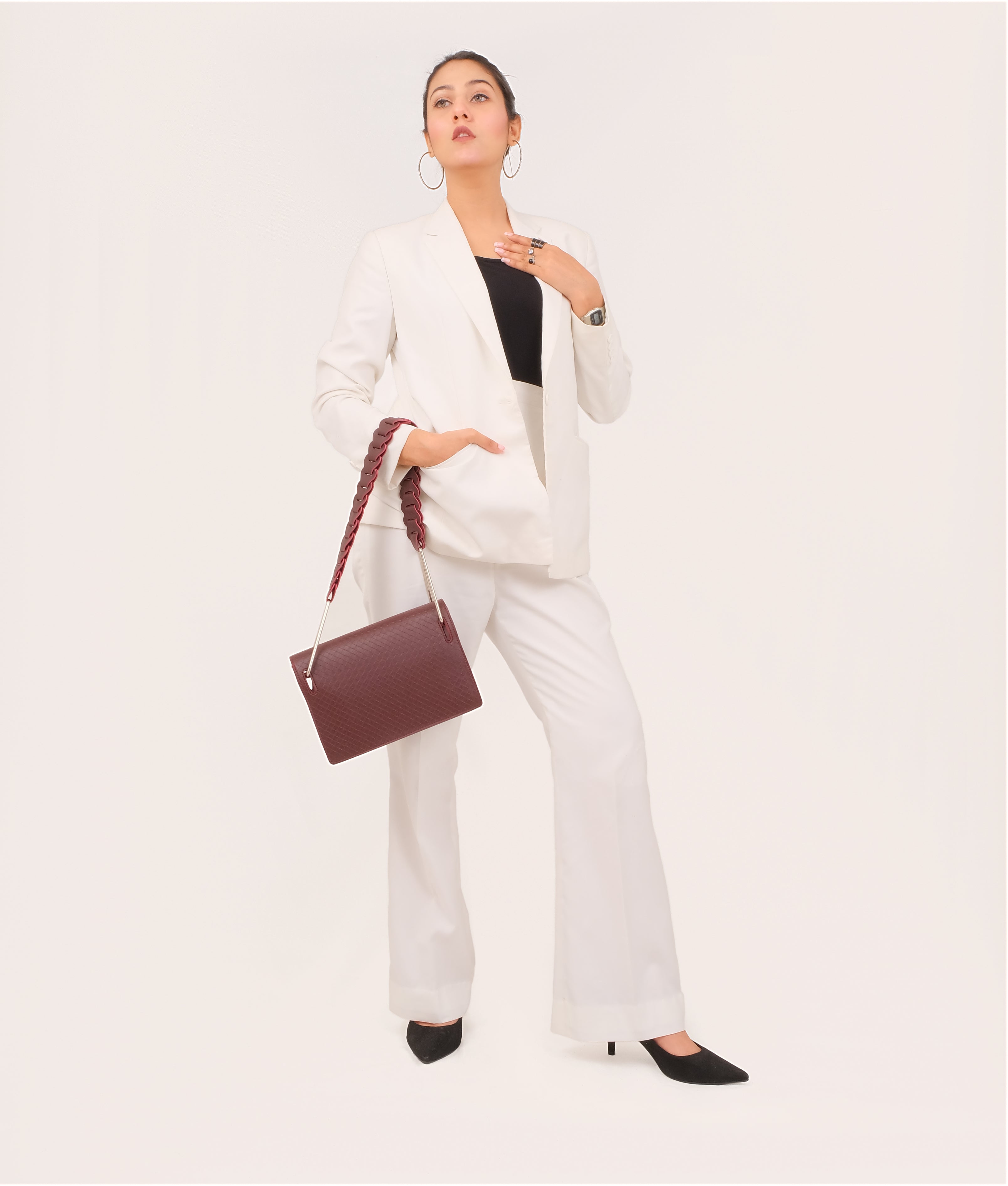 LumaVex - Burgundy loop strap shoulder bag