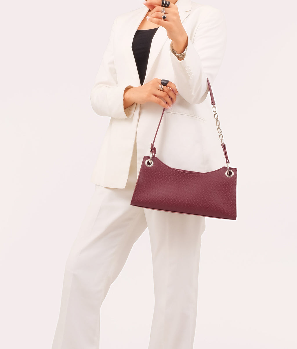 LumaVex - Burgundy weaved elongated chain handle purse