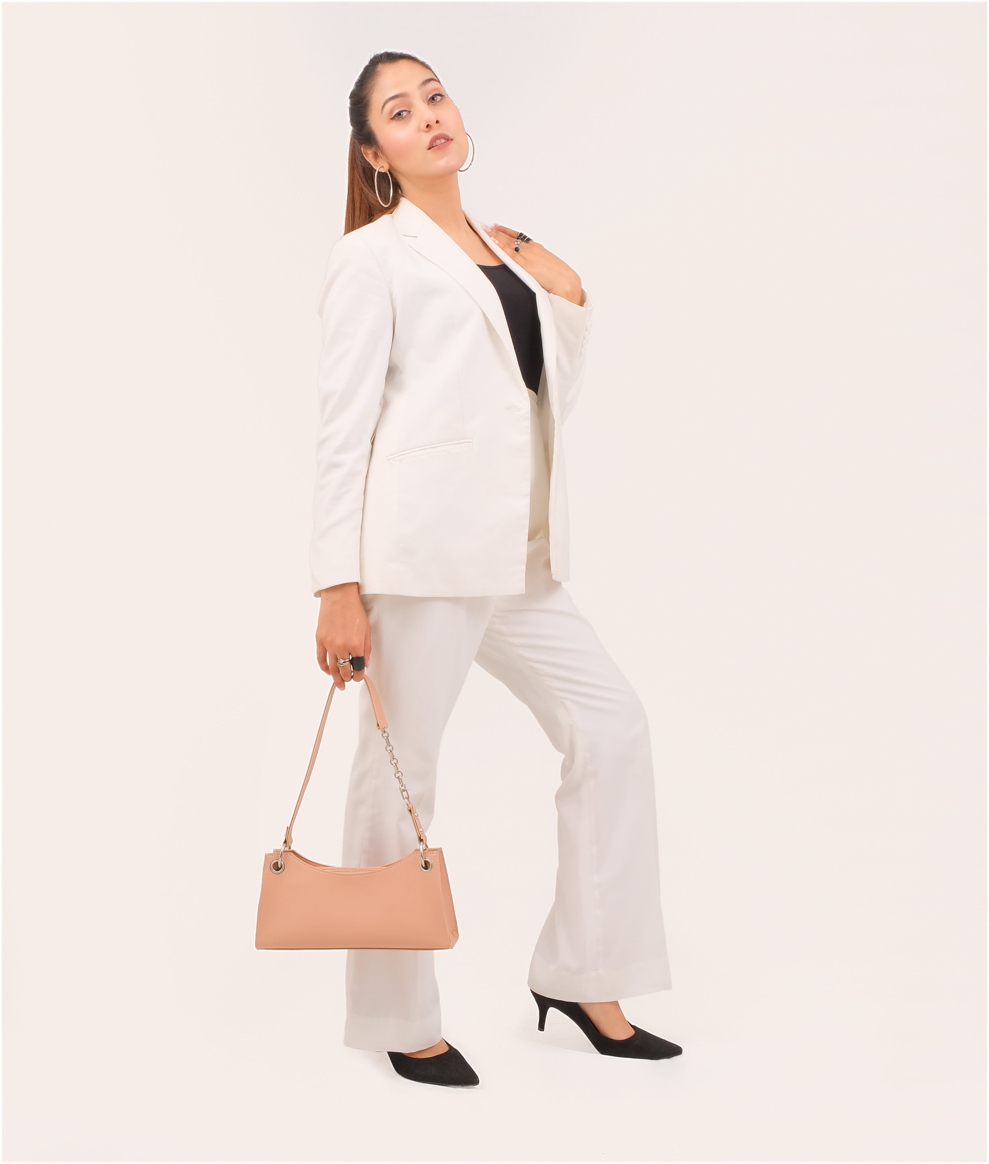 LumaVex - Peach elongated chain handle purse